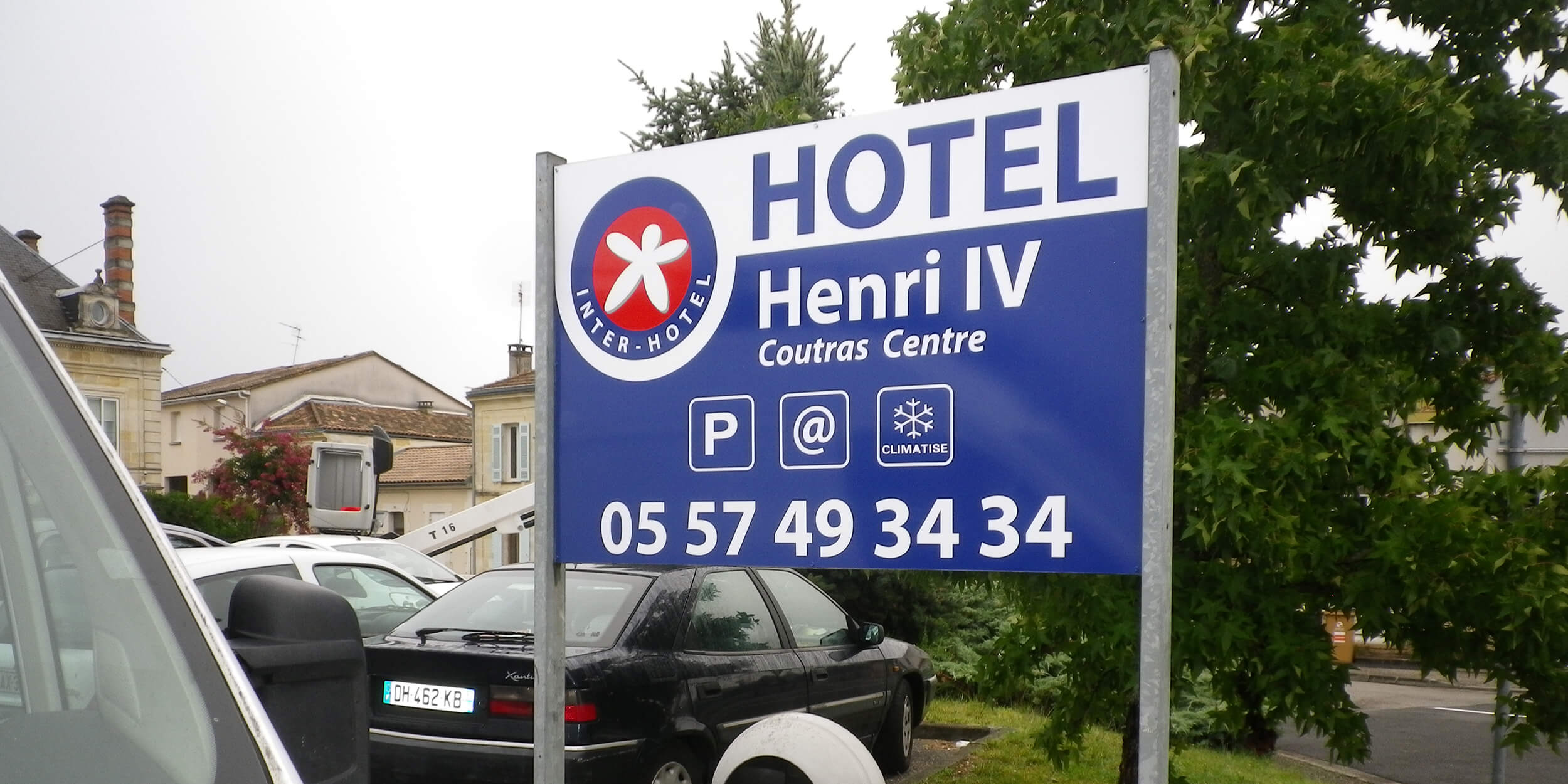 Pré-enseigne - Hotel Henri IV - Coutras